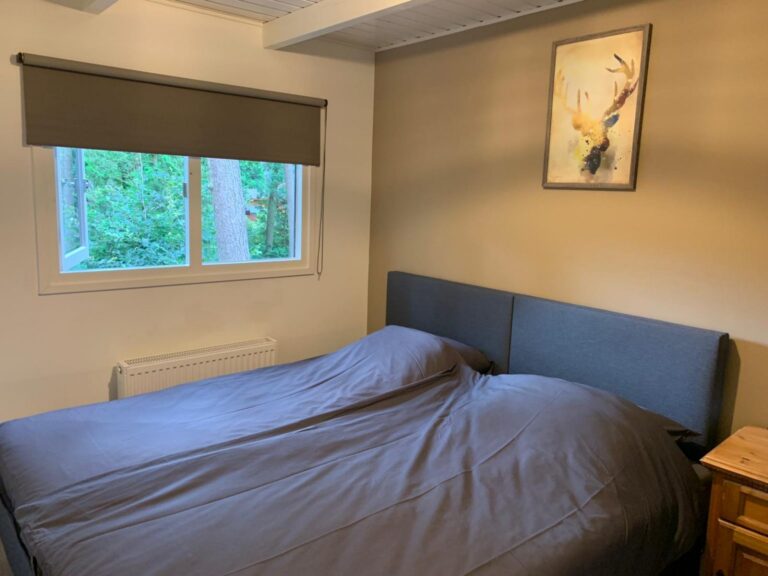 2e slaapkamer boven